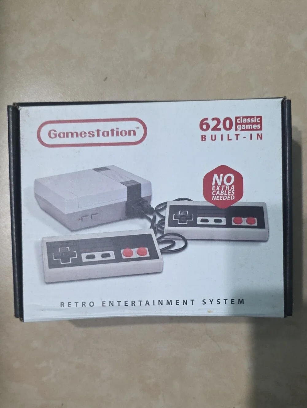 Retro Entertainment Console in White with 620 Built-In Games